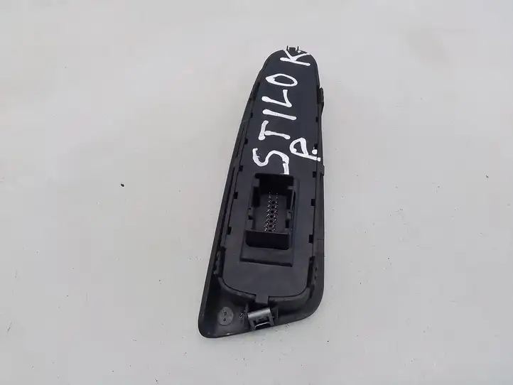 Fiat Stilo (2001 - 2010) Кнопка стеклоподъемников — фото 3