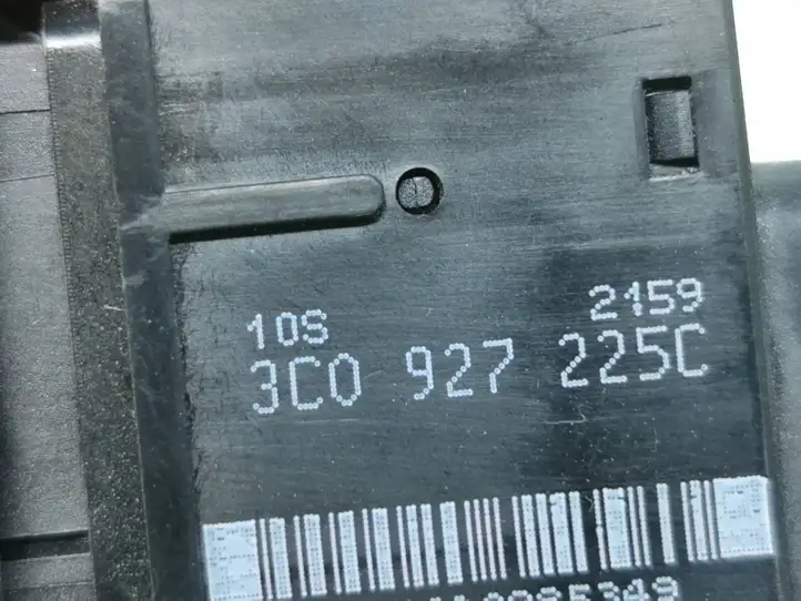 Volkswagen PASSAT B6 (2005 - 2010) 3C0927225C Кнопка ручного тормоза — фото 2