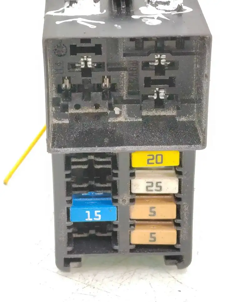 Mercedes-Benz Citan W415 (2013 - 2021)  8200263345 Другое реле