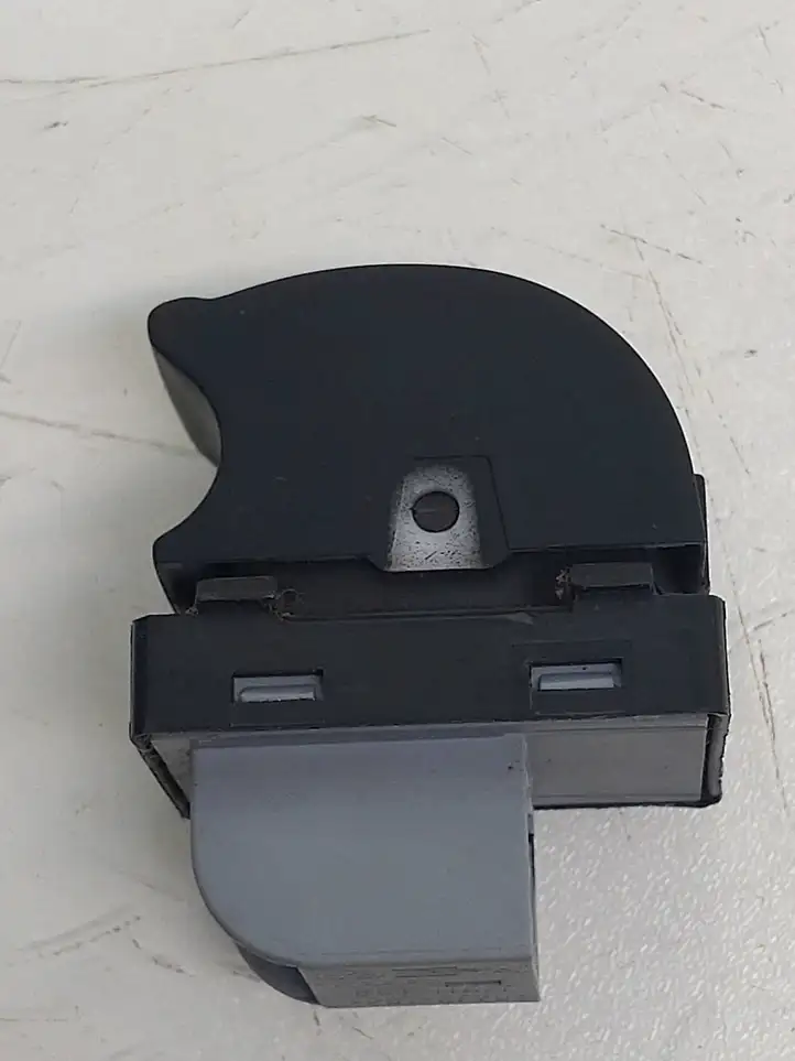 Audi A4 S4 B7 8E 8H (2004 - 2009) 8e0959855 Кнопка стеклоподъемников — фото 4