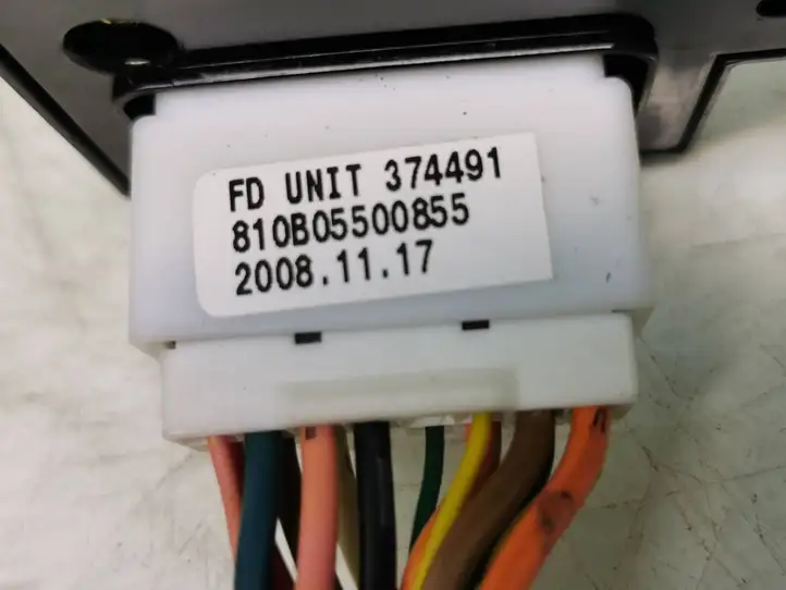 Hyundai i30 (2007 - 2012) 935702L010 Кнопка стеклоподъемников — фото 4