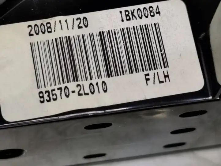 Hyundai i30 (2007 - 2012) 935702L010 Кнопка стеклоподъемников — фото 5