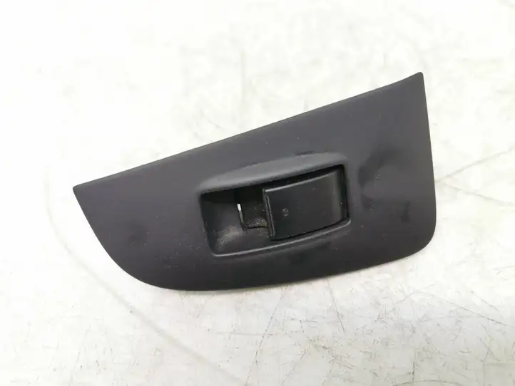 Toyota Avensis T250 (2006 - 2009) 8481005050 Блок кнопок стеклоподъемников — фото 1