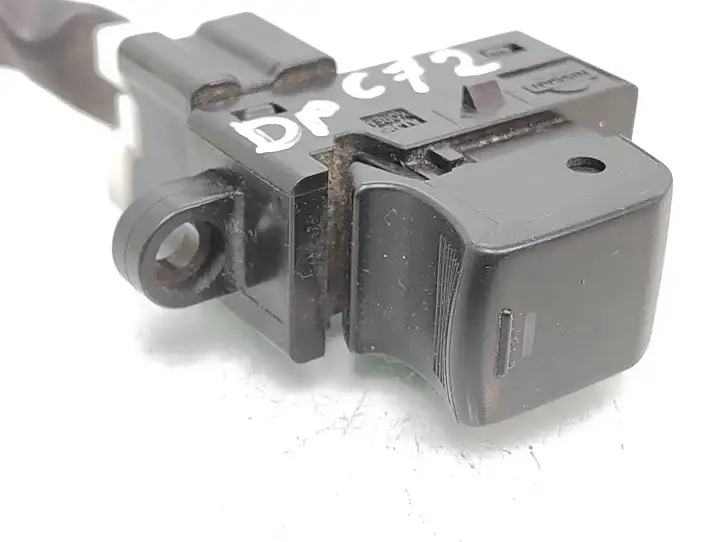Nissan Note (E11) (2006 - 2014)  25411EA003 Кнопка стеклоподъемников