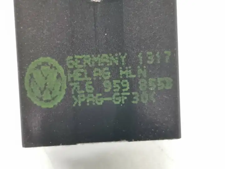 Volkswagen Touran I (2003 - 2010) 7l6959855b Блок кнопок стеклоподъемников — фото 2