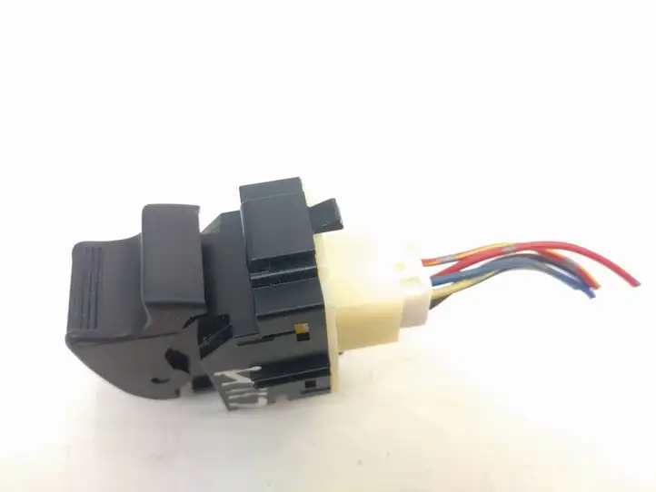 Toyota Avensis T250 (2006 - 2009) 8481005050 Блок кнопок стеклоподъемников — фото 3