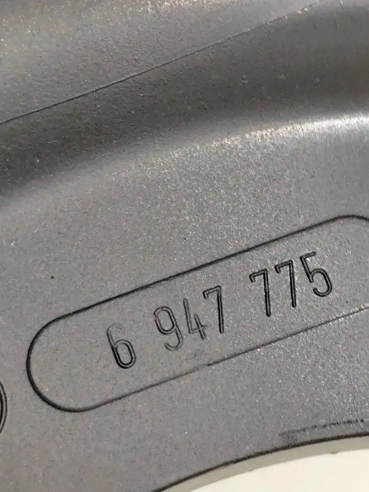 BMW 5 E60 E61 (2004 - 2010) 6947775 Обшивка рулевой колонки — фото 8