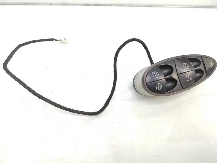 Mercedes-Benz E W211 (2002 - 2009) A2118210058 Блок кнопок стеклоподъемников — фото 1