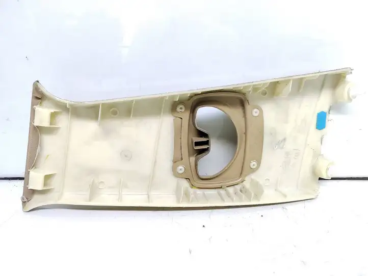 BMW 5 E60 E61 (2004 - 2010) 7027088 Верхняя обшивка стойки B — фото 4