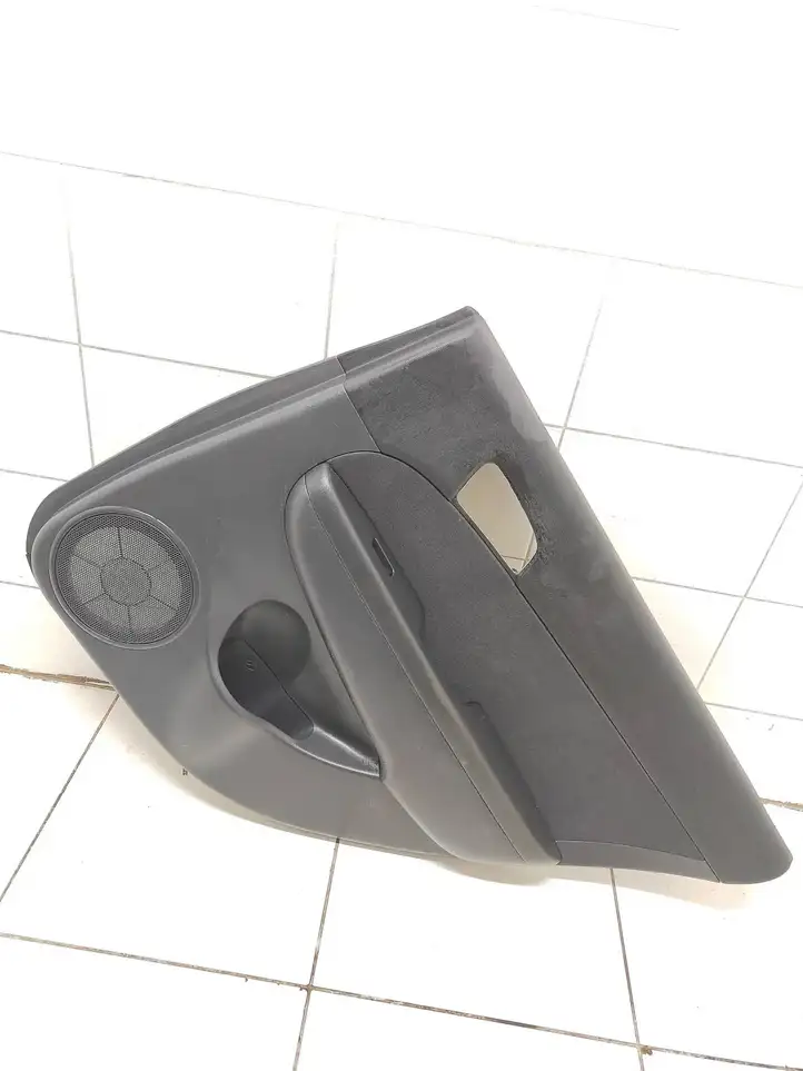 Hyundai i30 (2007 - 2012)  83362L510 Обшивка задней двери