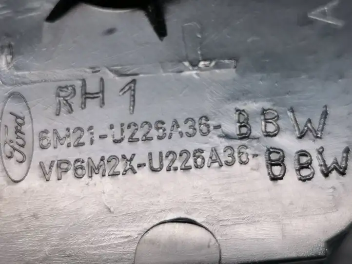 Ford Mondeo MK IV (2007 - 2014) 6M21U226A36bbw Прочая отделка задней двери — фото 3