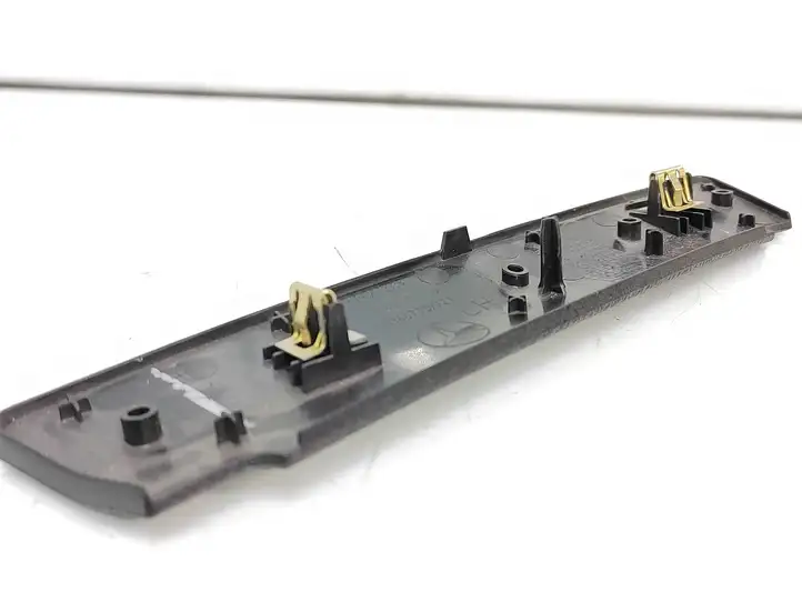 Mercedes-Benz GLE W166/C292 (2015 - 2019)  A1667320021 Другая деталь отделки задний дверей