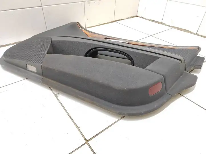 Mercedes-Benz E W211 (2002 - 2009)  A2117206062 Обшивка передней двери