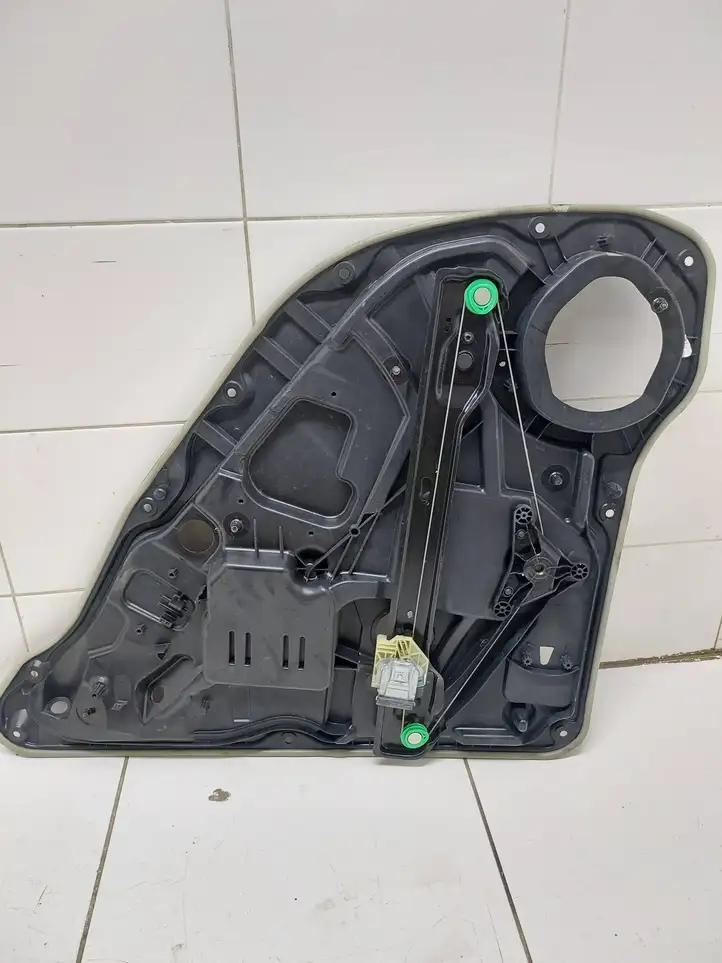Mercedes-Benz GLE W166/C292 (2015 - 2019) 924804110 Стеклоподъемник передней двери (без мотора) — фото 3