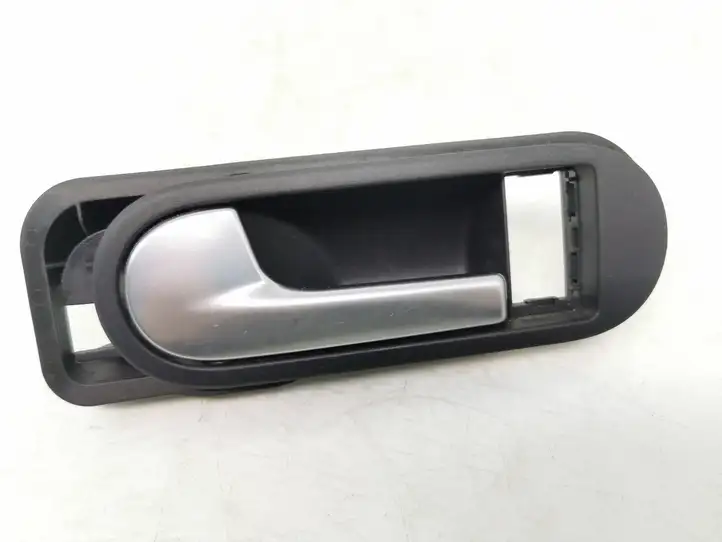Volkswagen Golf Plus (2004 - 2008)  5M0837113A Внутренняя ручка