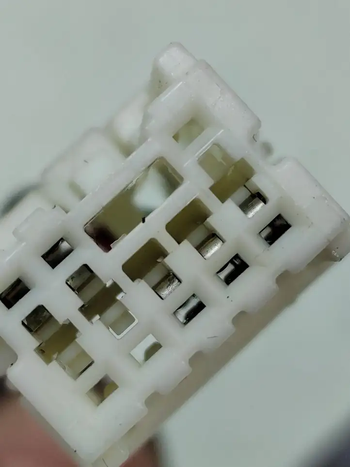 Nissan Note (E11) (2006 - 2014)  12493150 Зеркало боковое с электрическим приводом