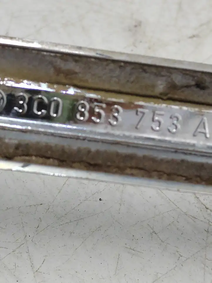 Volkswagen PASSAT B6 (2005 - 2010) 3C0853753A Накладка стекла задней двери — фото 6