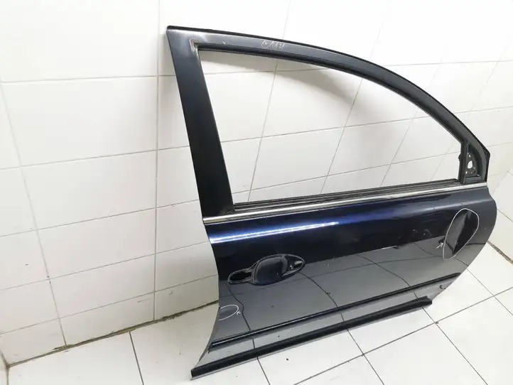 Toyota Avensis T250 (2006 - 2009)   Дверь