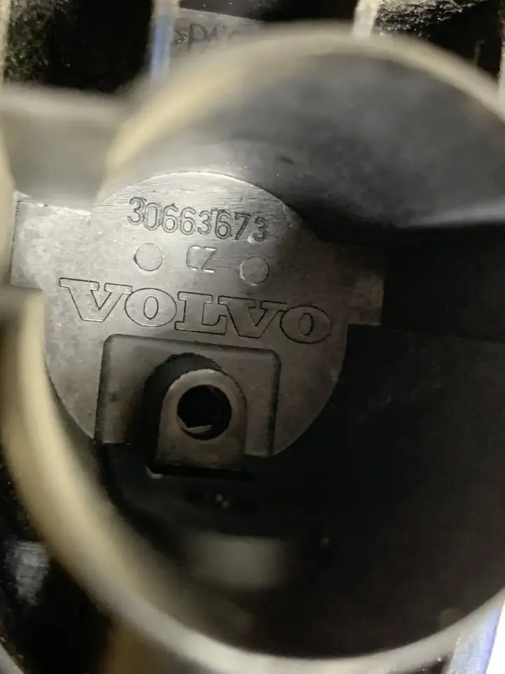 Volvo C30 (2007 - 2010) 30663673 Накладка ручки двери — фото 3