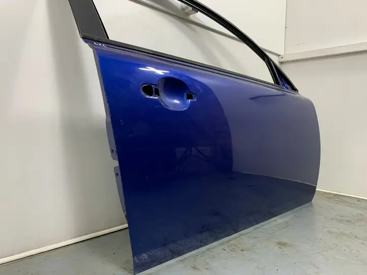 Volvo C30 (2007 - 2010)   Дверь