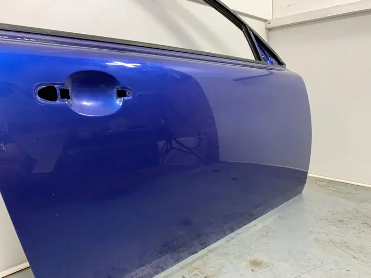 Volvo C30 (2007 - 2010)   Дверь