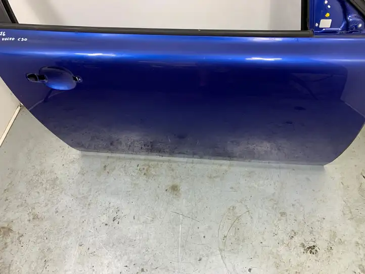 Volvo C30 (2007 - 2010)   Дверь