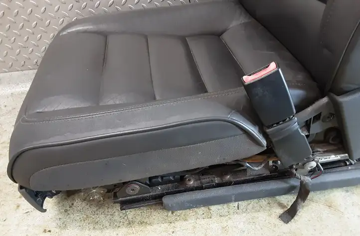 Volkswagen Touareg I (2002 - 2010) 1801953116 Переднее сиденье пассажира — фото 2