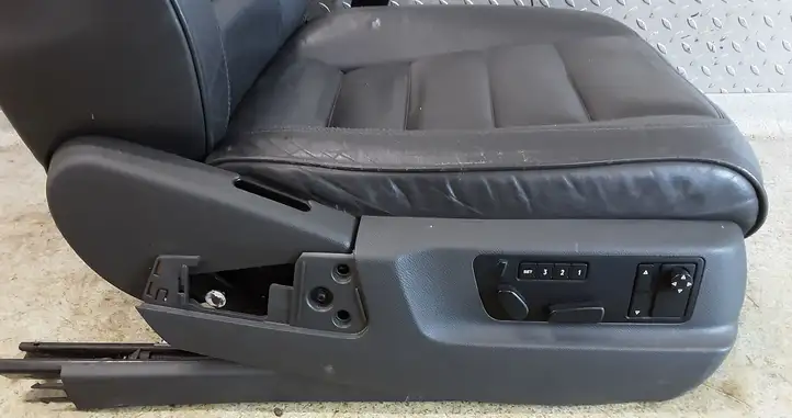 Volkswagen Touareg I (2002 - 2010) 1801953116 Переднее сиденье пассажира — фото 15