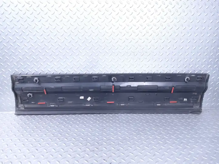 Land Rover Defender (2020 - ) L8B221065B Молдинг передней двери — фото 4