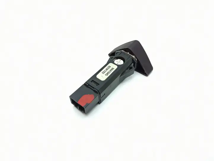 Volvo S60 (2000 - 2004) 9441045 Включатель аварийных фонарей — фото 4
