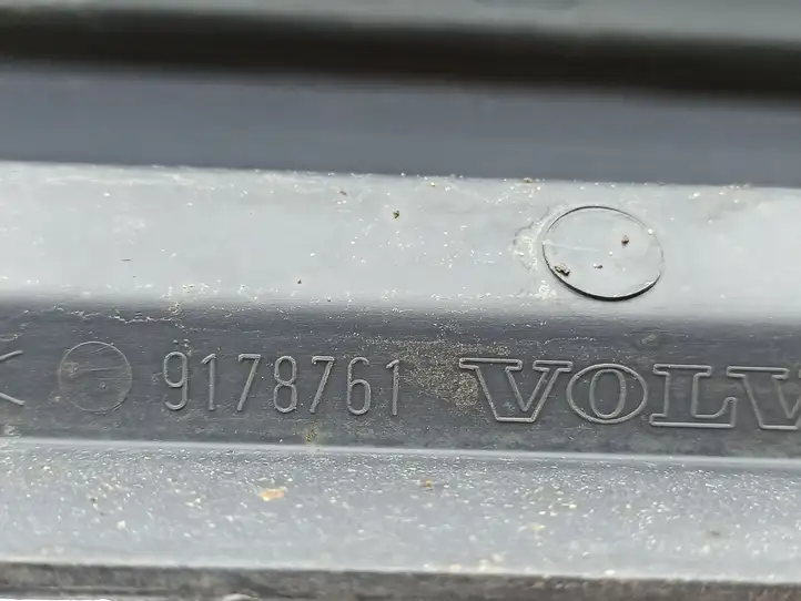 Volvo S60 (2000 - 2004) 9178761 Наружная отделка переднего порога — фото 2