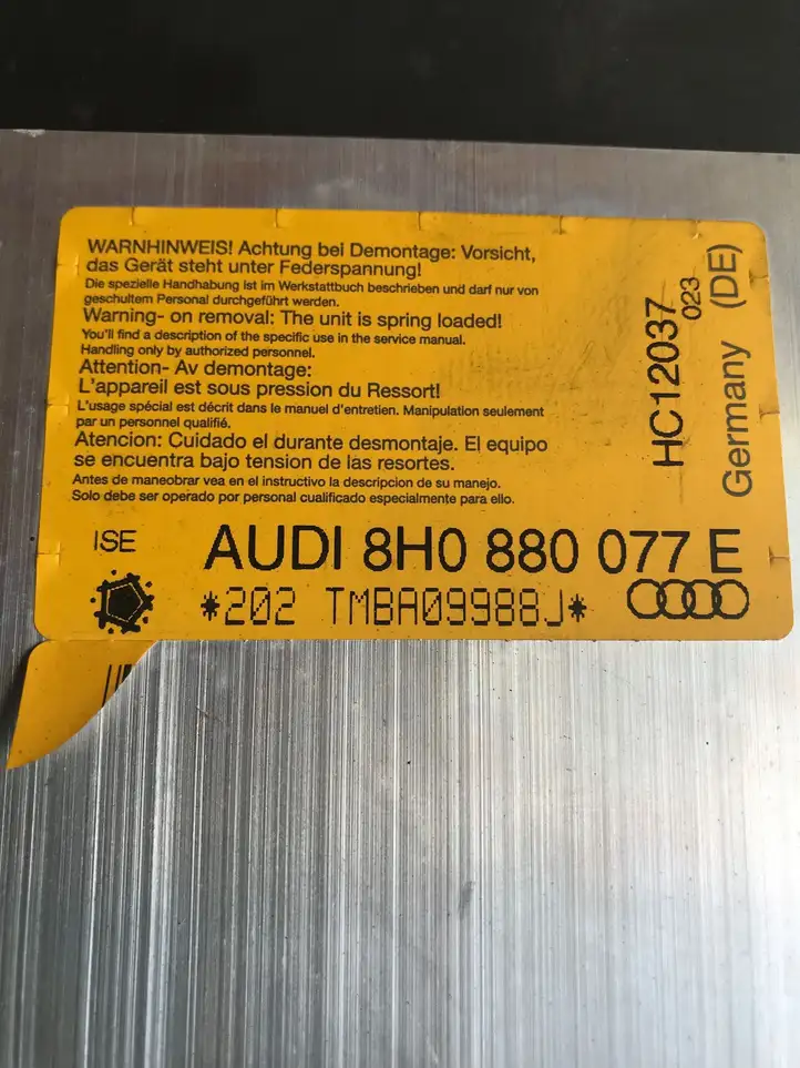 Audi A4 S4 B7 8E 8H (2004 - 2009) 8H0880077E Система защиты от опрокидывания — фото 2