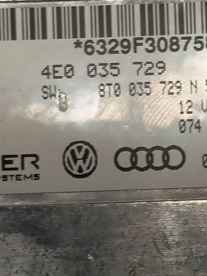 Audi A4 S4 B8 8K (2007 - 2011) 8T0035729N Прочие блоки управления — фото 3