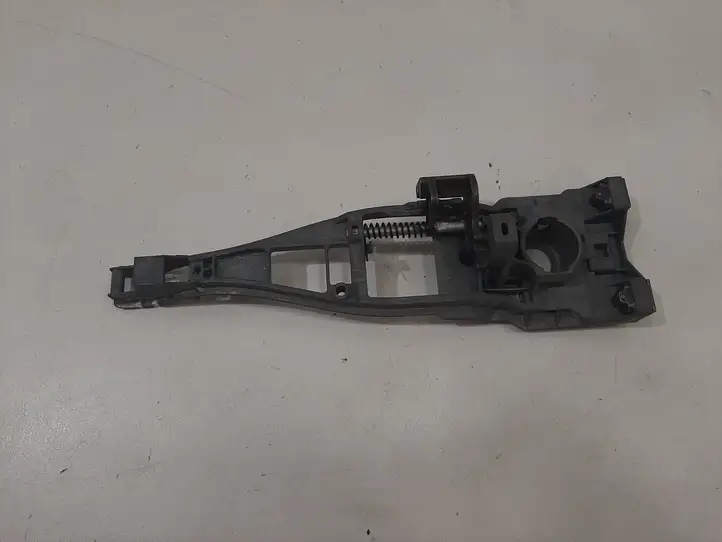 Volvo XC90 (2006 - 2014)  ZNAI4CU1 Крепление для наружной ручки задней двери