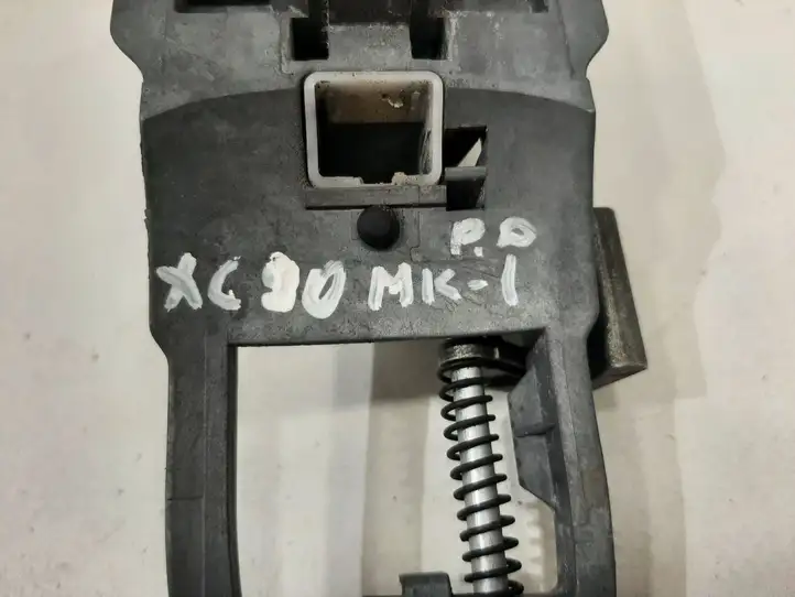 Volvo XC90 (2006 - 2014)  ZNAI4CU1 Крепление для наружной ручки задней двери