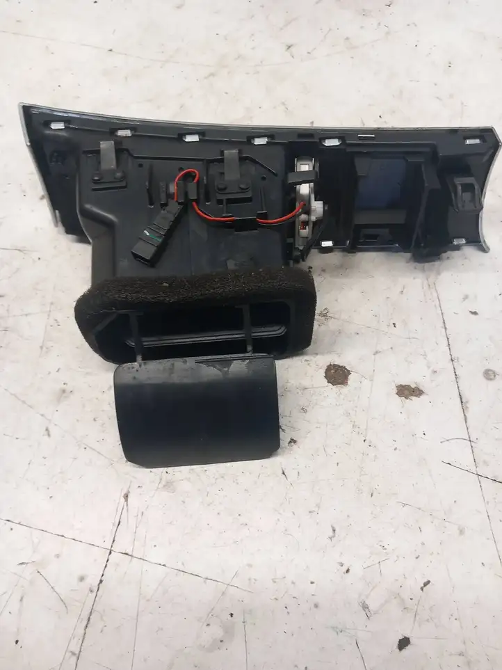 Audi A6 Allroad C6 (2006 - 2008) 4F1820901D Боковой воздушный дефлектор — фото 2
