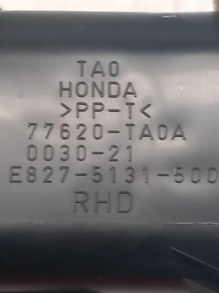 Honda CR-V (2012 - 2016) 8275131500 Боковой воздушный дефлектор — фото 3