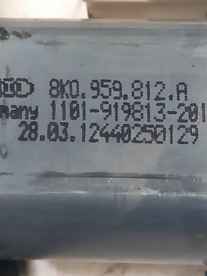 Audi Q5 SQ5 (2008 - 2012) 8K0959812A Стеклоподъемник задней двери — фото 2