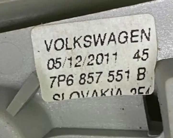 Volkswagen Touareg II (2010 - 2018) 7P6857551B Солнцезащитный козырек — фото 4