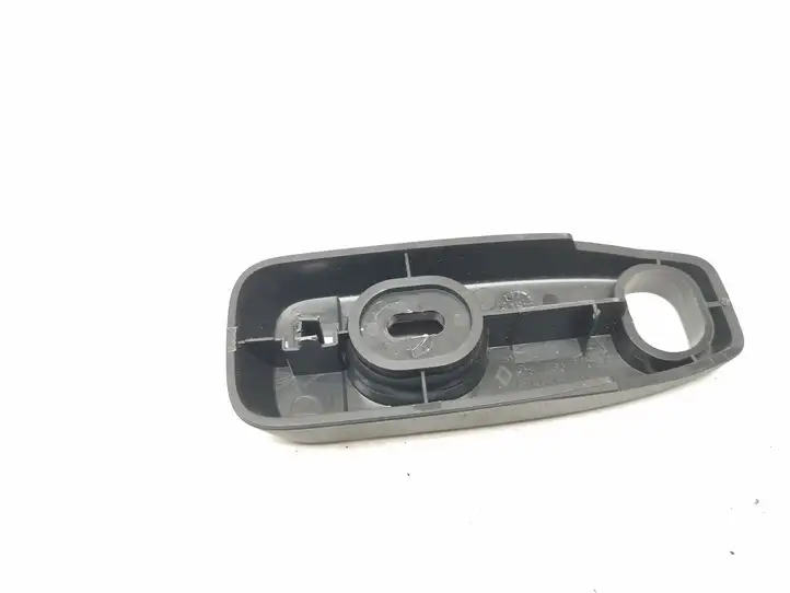 Renault Trafic III (X82) (2014 - )  908A13590R Другая деталь салона