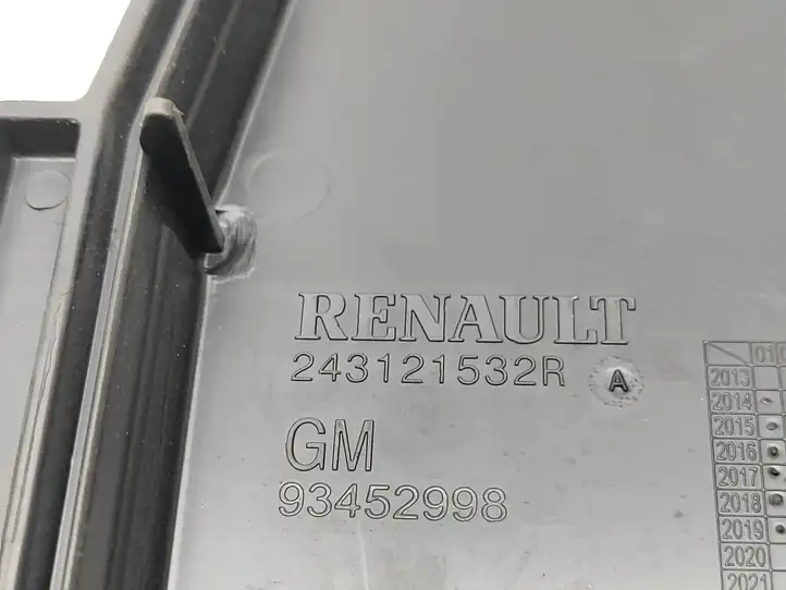 Renault Trafic III (X82) (2014 - ) 243121532R Крышка ящика предохранителей — фото 3