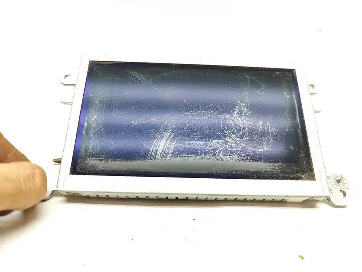 Audi A6 (2004 - 2008)  4L0919604 Экран/ дисплей / маленький экран