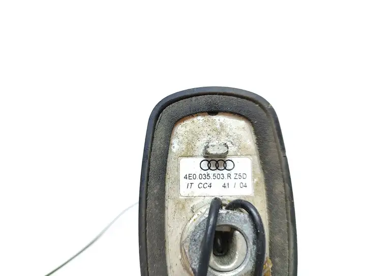 Audi A8 S8 D3 4E (2005 - 2007) 4E0035503R GPS антенна — фото 3