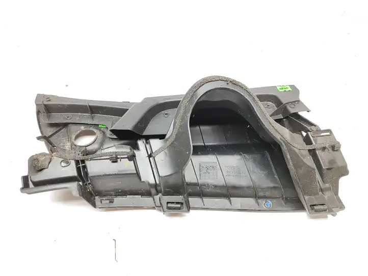Toyota Auris 150 (2006 - 2012) 5578302050 Накладка стоек лобового стекла — фото 2