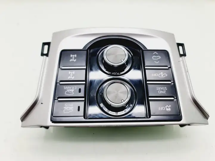 Toyota Land Cruiser (J150) (2009 - ) Включатель блокировки дифференциалов — фото 2