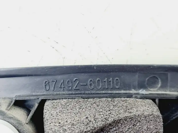 Toyota Land Cruiser (J150) (2009 - ) 6749260110 Прочая отделка передней двери — фото 4