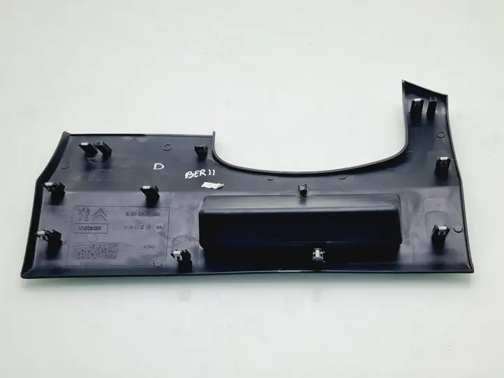 Citroen Berlingo (2012 - 2015) 9680932677 Нижняя отделка панели приборов — фото 2