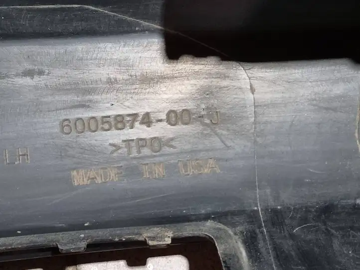Tesla Model S (2016 - 2021) 600587400J Порог кузова — фото 2