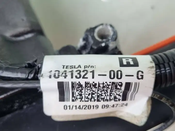 Tesla Model S (2016 - 2021) 104132100G Боковое зеркало с электроприводом — фото 4