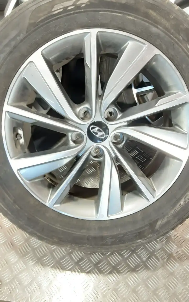 Hyundai Santa Fe (2018 - 2020) Легкосплавный колесный диск R18 — фото 15